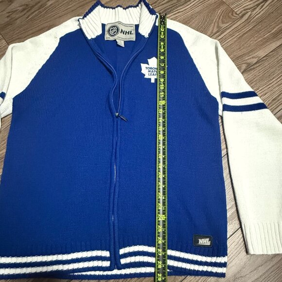 Vintage Toronto Maple Leafs Men’s XL Zip-Up Sweater - Picture 9 of 11